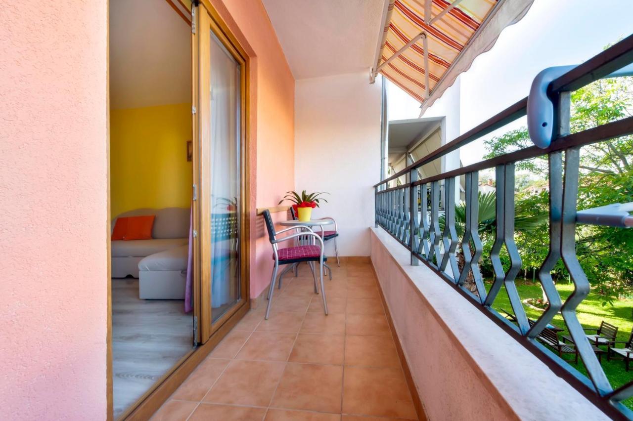 Apartments Adria روفينج المظهر الخارجي الصورة
