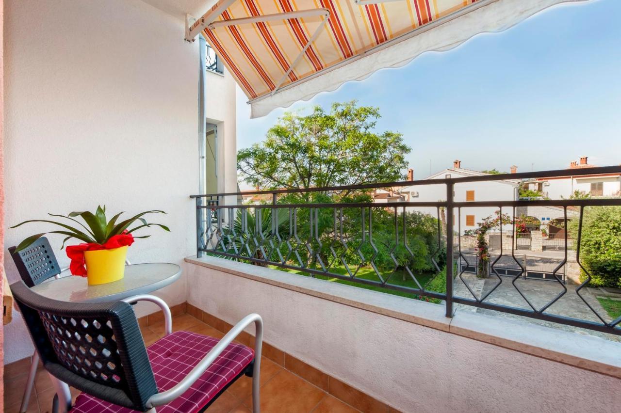 Apartments Adria روفينج المظهر الخارجي الصورة