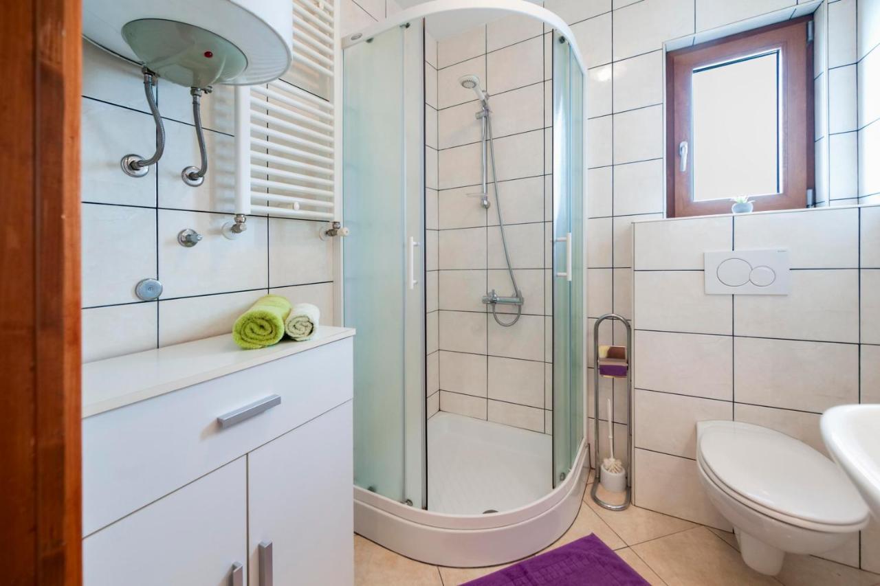 Apartments Adria روفينج المظهر الخارجي الصورة