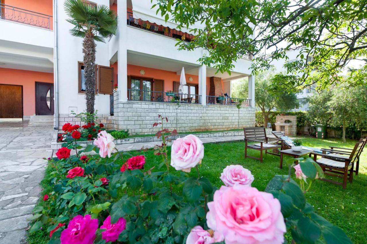 Apartments Adria روفينج المظهر الخارجي الصورة